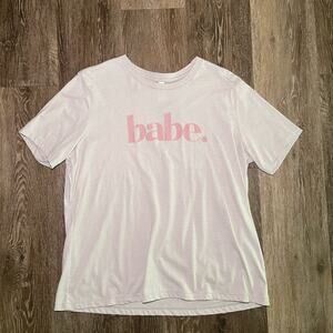 Gray Babe T-Shirt Minimalistic Playful Pink